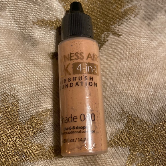 Luminess Silk Airbrush Foundation #040 New in package - Picture 1 of 1